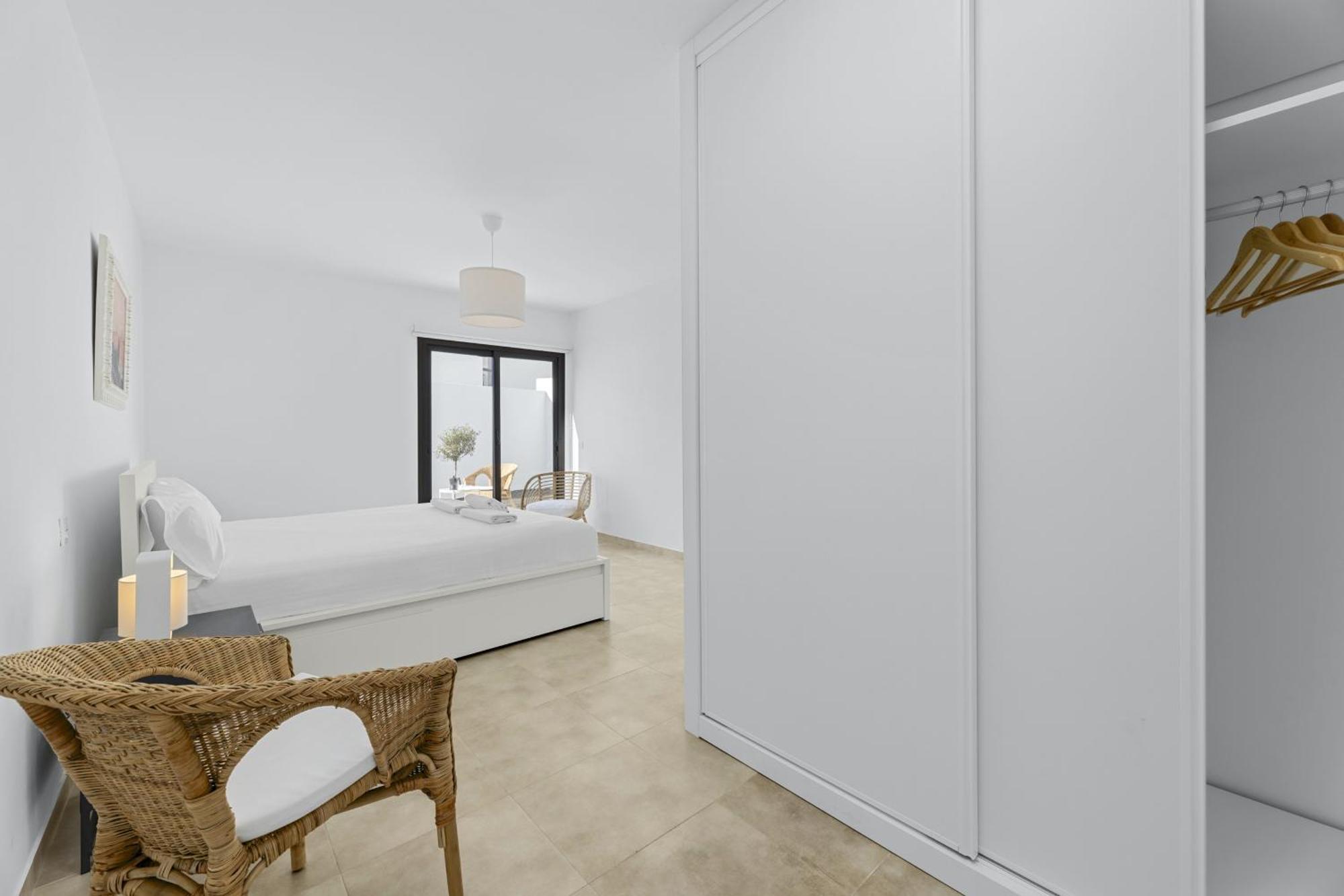 Casahost Fontaine Bleue Villa Тиас Экстерьер фото
